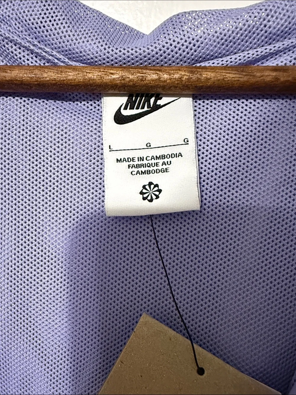 NWT Nike Women Loose UV Hooded Jacket Pockets Lilac Purple L Lightweight Summer